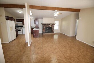 5002 S 11th Ave in Tucson, AZ - Foto de edificio - Building Photo