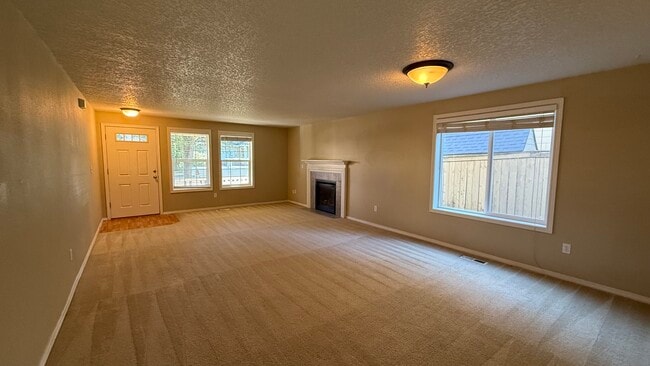 16316 NE 43rd Way in Vancouver, WA - Building Photo - Building Photo