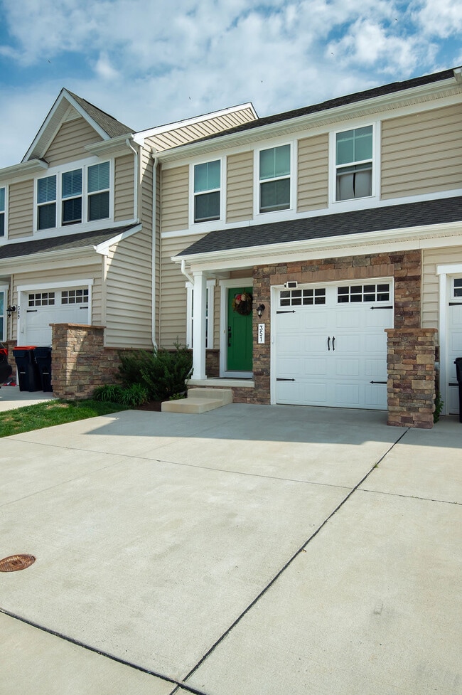 351 Goodwick Dr in Middletown, DE - Building Photo - Building Photo