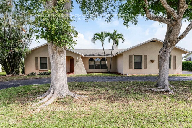 property at 4689 Palo Verde Dr