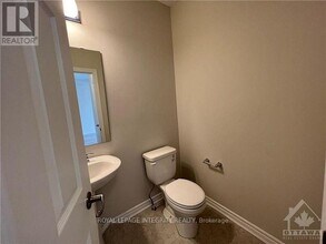 540 Culdaff Rd in Ottawa, ON - Building Photo - Building Photo