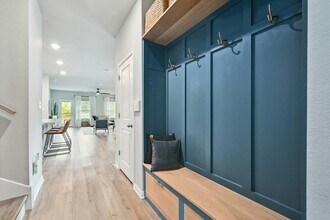 911 Bright Gemstone Wy in Austin, TX - Building Photo - Building Photo