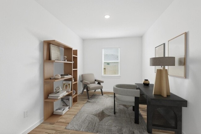 121 Knight Byu Dr in Dayton, TX - Building Photo - Building Photo