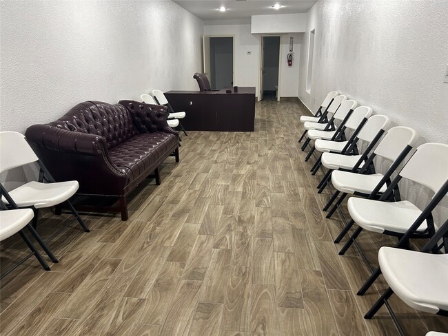 7424 Lindencrest St in Houston, TX - Building Photo - Building Photo