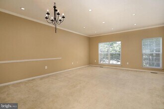 8611 Ellesmere Way in Linton Hall, VA - Building Photo - Building Photo
