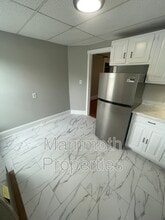 320 Lowell St in Manchester, NH - Building Photo - Building Photo