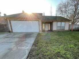 3209 Hogarth Dr in Sacramento, CA - Building Photo