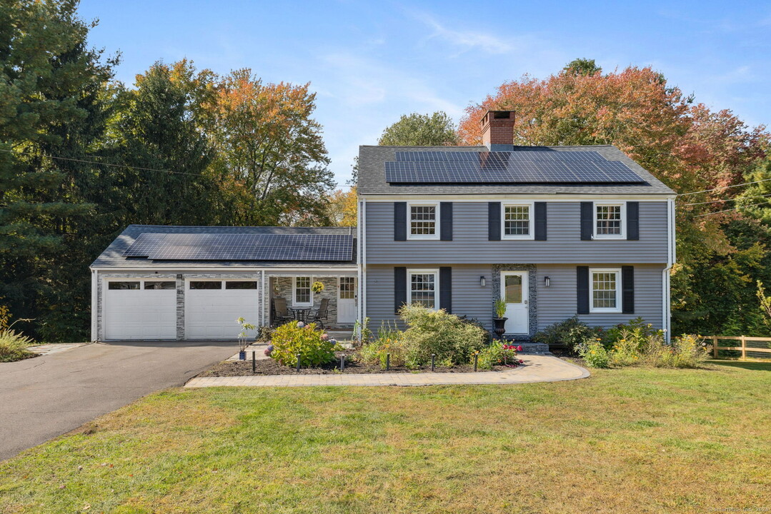 85 Ledgewood Dr in Glastonbury, CT - Building Photo