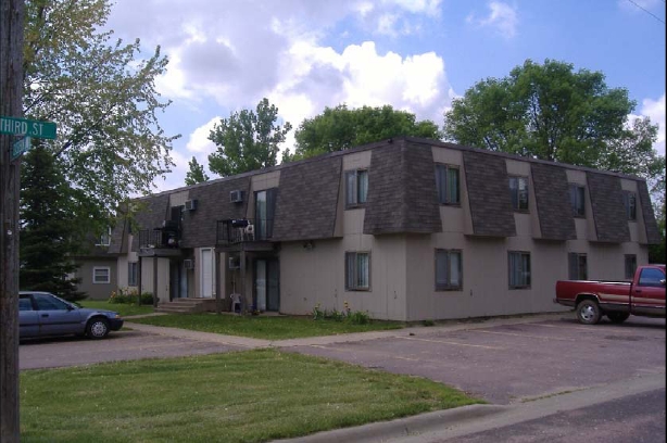 Thompson Apartments in Hartford, SD - Building Photo