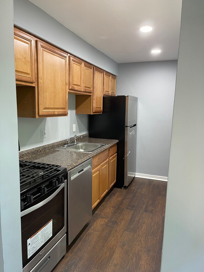 5014 Columbia Pike, Unit 4 in Arlington, VA - Building Photo - Building Photo