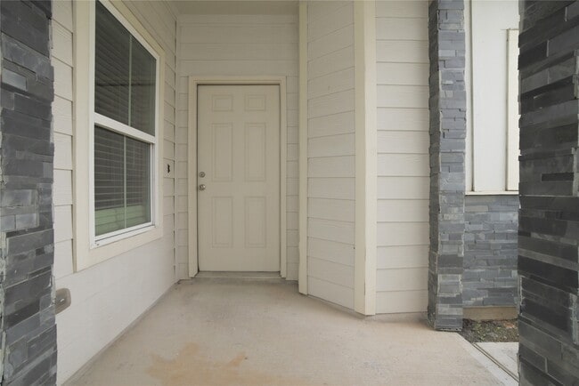 116 Camelot Pl Ct in Conroe, TX - Building Photo - Building Photo