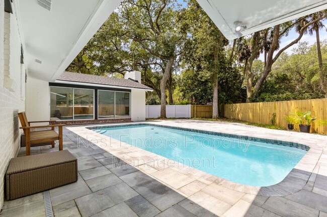 property at 1601 Forest Ave