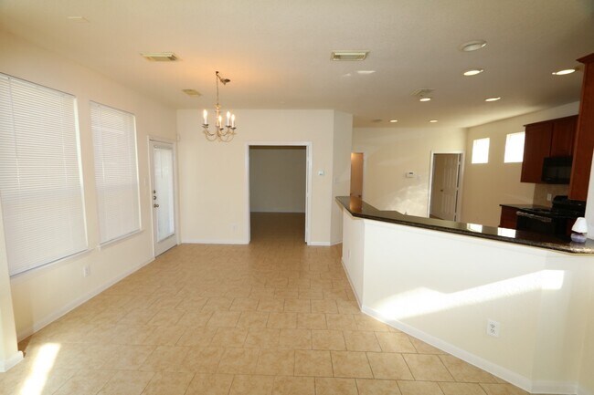 7555 Autumn Sun Dr in Houston, TX - Building Photo - Building Photo