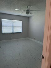 9448 Saddlebrook Dr in Boca Raton, FL - Building Photo - Building Photo