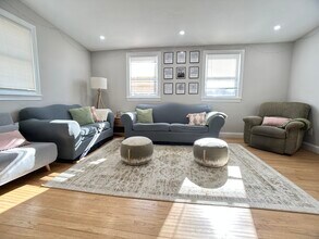 14 Glenmont Rd in Boston, MA - Building Photo - Building Photo