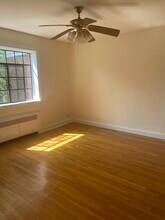 100 Sewall Ave, Unit 100 Sewall Ave Unit 6 in Brookline, MA - Building Photo - Building Photo