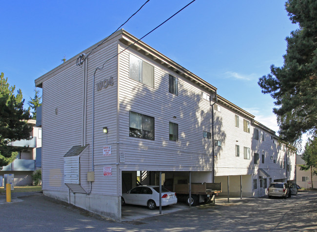 Anthem Apartments in Everett, WA - Building Photo - Building Photo