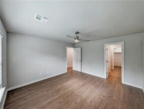 315 NW 65th Ave in Bentonville, AR - Building Photo - Building Photo