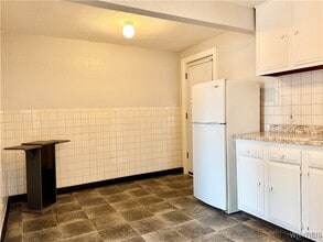 657 Englewood Ave in Buffalo, NY - Building Photo - Building Photo