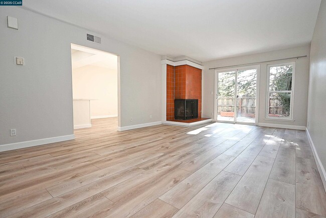 834 Tampico in Walnut Creek, CA - Building Photo - Building Photo