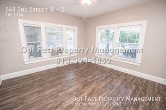549 2nd St N, Unit 2 in St. Petersburg, FL - Building Photo - Building Photo
