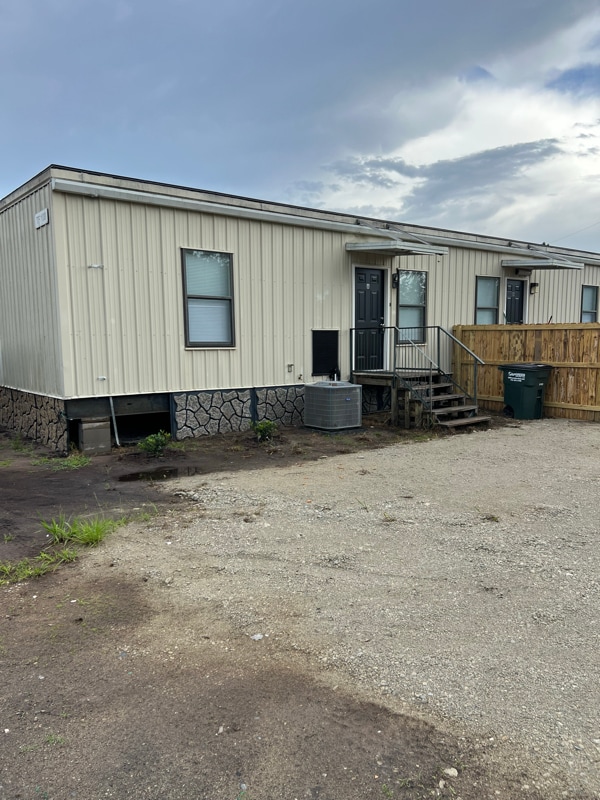 124 Worthington Dr in Ludowici, GA - Building Photo - Building Photo