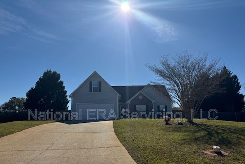 105 Meghan Pl in Griffin, GA - Foto de edificio