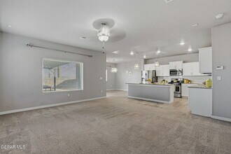 3328 David Palacio Dr in El Paso, TX - Building Photo - Building Photo