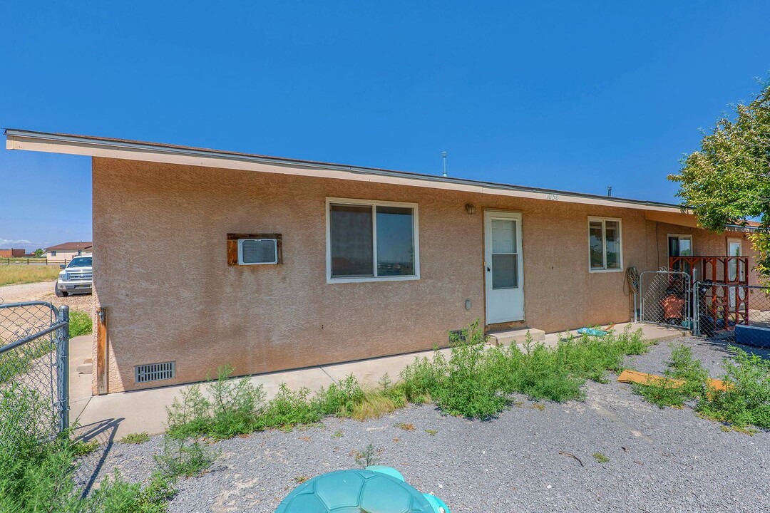 1030 E Mallon Dr in Pueblo West, CO - Building Photo