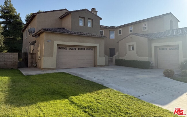 15725 Glendon Creek Ct in Riverside, CA - Building Photo - Building Photo