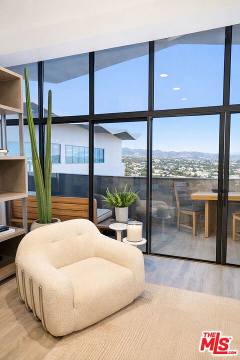 1155 N La Cienega Blvd in West Hollywood, CA - Building Photo - Building Photo