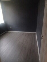 5918 S Calumet Ave, Unit G in Chicago, IL - Foto de edificio - Building Photo