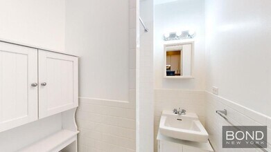 222 E 89th St in New York, NY - Building Photo - Building Photo