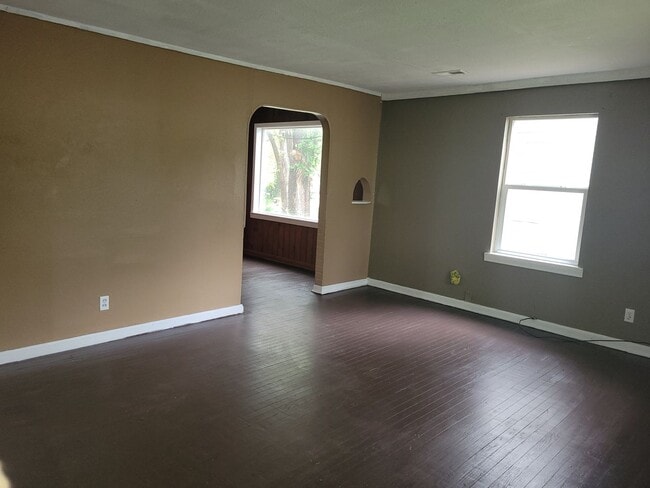 1545 N Chautauqua St in Wichita, KS - Building Photo - Building Photo