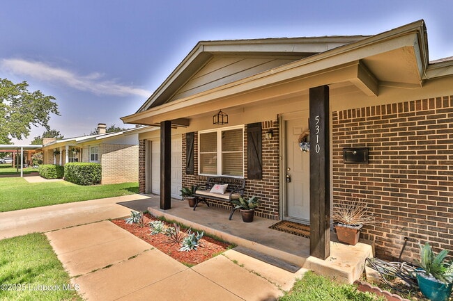 property at 5310 45th St