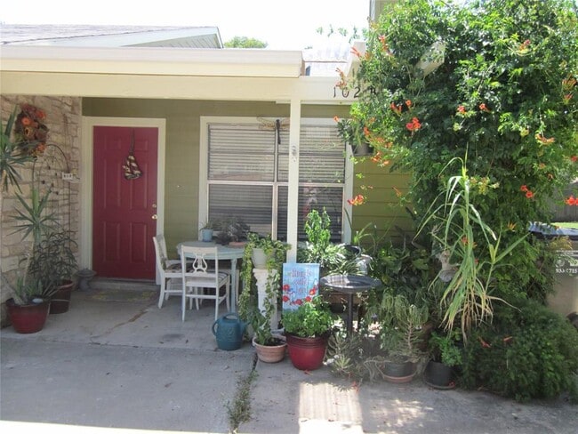 102 Verna Spur in Georgetown, TX - Building Photo - Building Photo