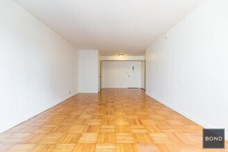 145 Fourth Avenue in New York, NY - Building Photo - Building Photo