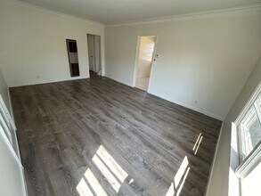 624 N Spaulding Ave, Unit 624.5 in Los Angeles, CA - Building Photo - Building Photo