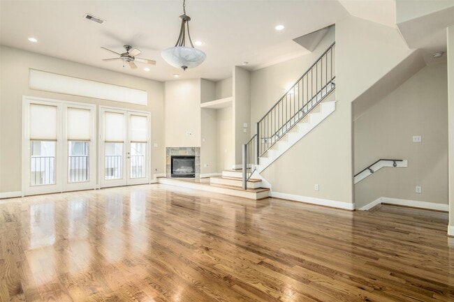 property at 5227 Lillian St