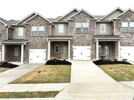 4113 Oakwood Ter Ct in Oakwood, GA - Building Photo