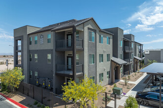 Santé in Henderson, NV - Building Photo - Building Photo