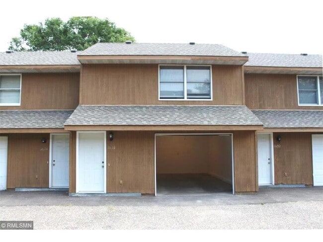 1624 Greeley St S in Stillwater, MN - Building Photo - Building Photo