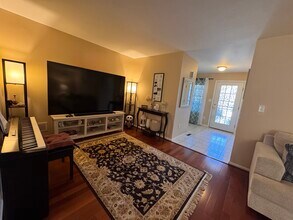 1390 Mohr Cir in Macungie, PA - Building Photo - Building Photo