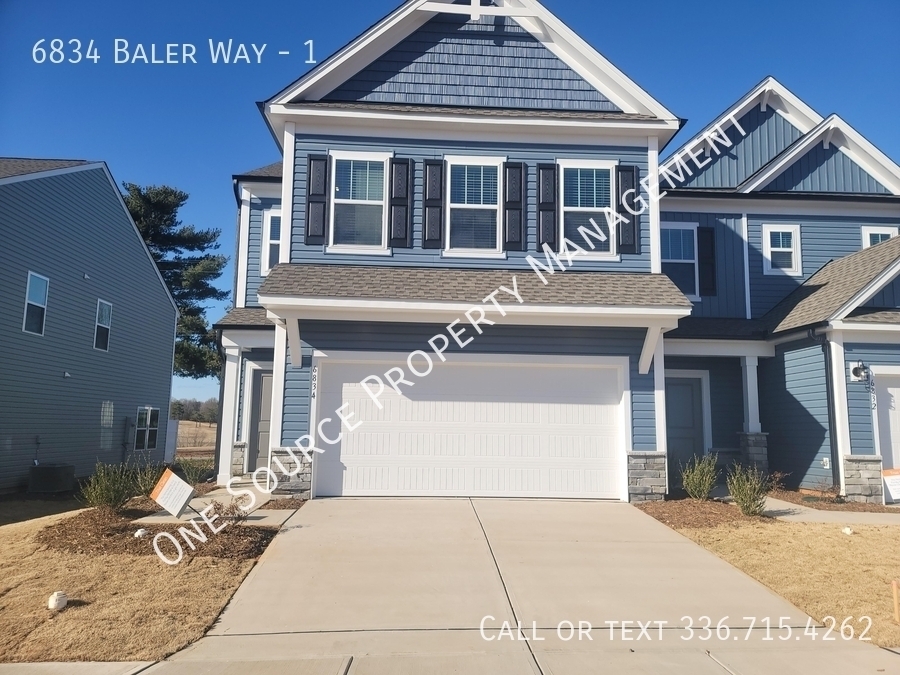 6834 Baler Way in Thomasville, NC - Foto de edificio