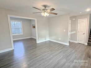 921 Pineridge St SE in Concord, NC - Building Photo - Building Photo