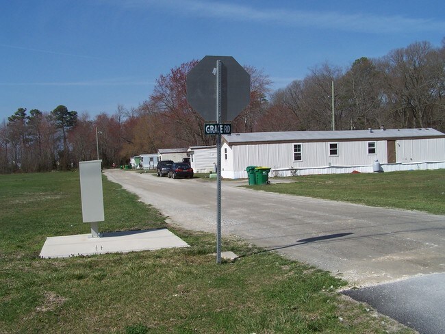 25137 Silver Oak Rd in Georgetown, DE - Foto de edificio - Primary Photo