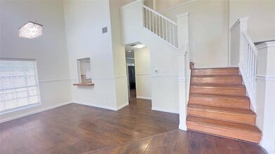 3018 Sara Dr in Rowlett, TX - Building Photo - Building Photo