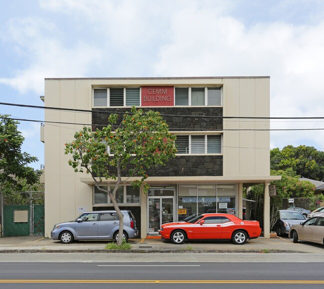 3427 Waialae Ave in Honolulu, HI - Foto de edificio - Building Photo