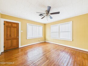 413 Dorothy St in Lafayette, LA - Building Photo - Building Photo