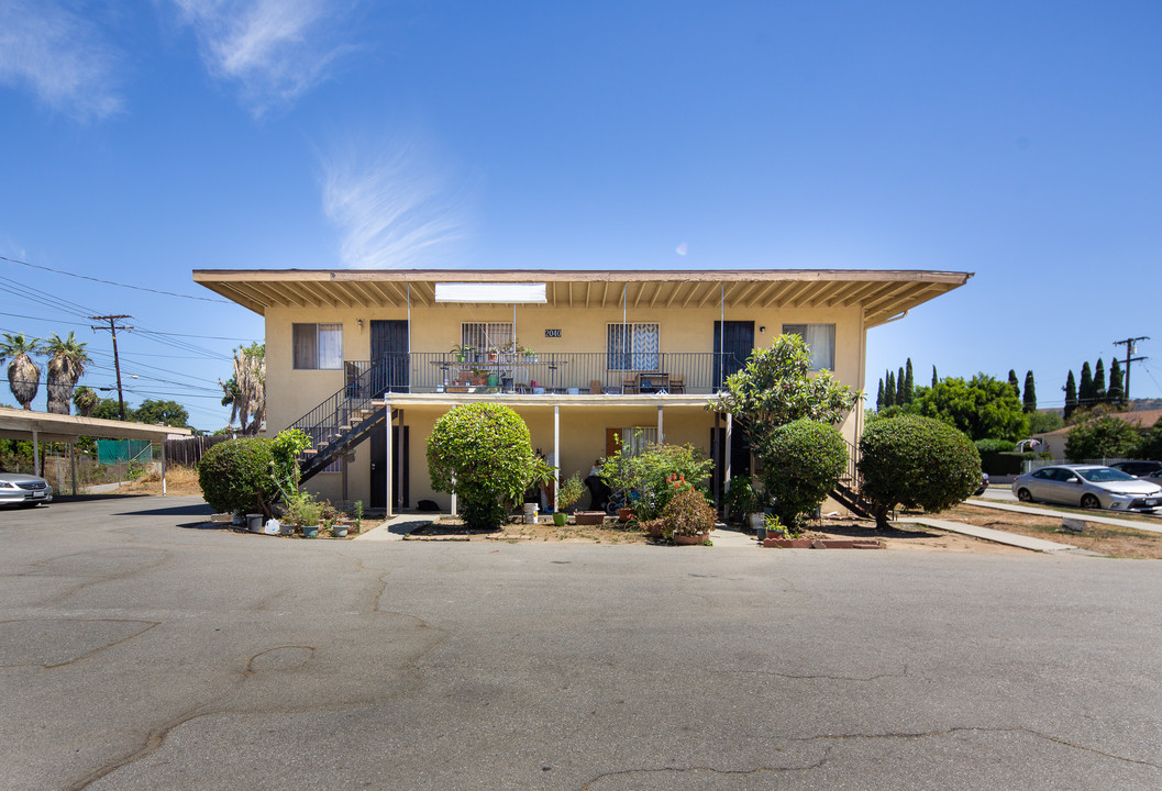 2030-2040 Sierra Leone Ave in La Puente, CA - Building Photo